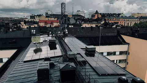Solceller på plåttak - vad ska man tänka på?
